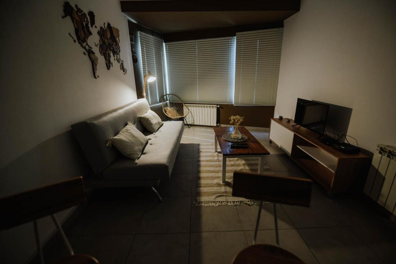 Mystic Mountains - Bienvenido/welcome. Check In & Chill Apartment *